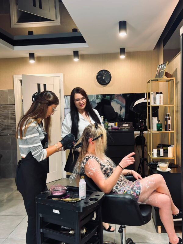 Hair Infinity – salon fryzjerski w Cieplicach